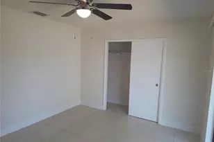 10410 N Ojus Dr, Tampa, FL 33617 - Photo 24