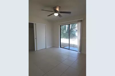 10410 N Ojus Drive, Tampa, FL 33617 - Photo 18