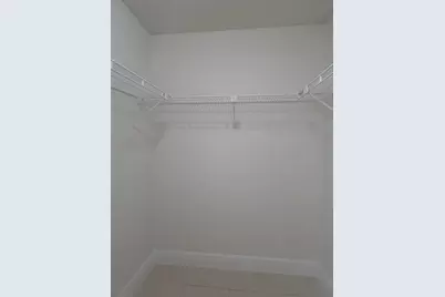 10410 N Ojus Drive, Tampa, FL 33617 - Photo 12