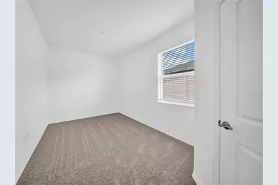 5841 Riverston Avenue, Wesley Chapel, FL 33545 - Photo 40