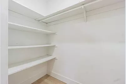 8807 Overlook Drive, Wesley Chapel, FL 33545 - Photo 28