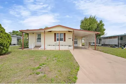 36941 Beth Ave, Zephyrhills, FL 33542 - Photo 30