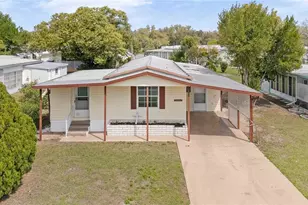 36941 Beth Ave, Zephyrhills, FL 33542 - Photo 1