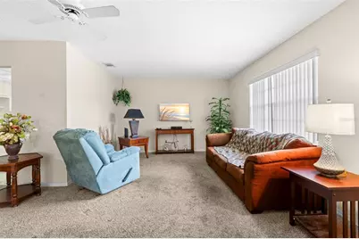 401 De Grasse Place #18, Sun City Center, FL 33573 - Photo 6