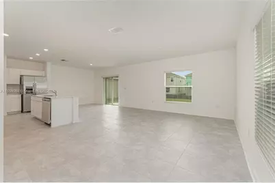 748 Reggie, Winter Haven, FL 33884 - Photo 6
