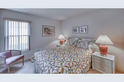 718 Lighthouse Drive, Tarpon Springs, FL 34689 - Photo 4