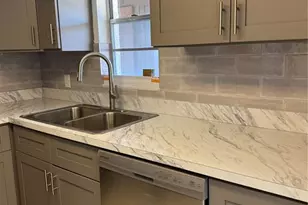 5154 Turquoise Ln, New Port Richey, FL 34652 - Photo 4