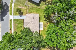 1707 Hughes Dr, Plant City, FL 33563 - Photo 38