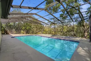 1212 Weybridge Ln, Dunedin, FL 34698 - Photo 54