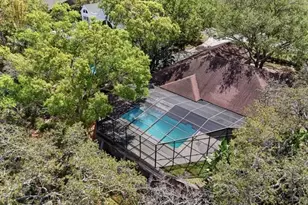 1212 Weybridge Ln, Dunedin, FL 34698 - Photo 48