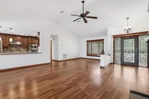 1212 Weybridge Ln, Dunedin, FL 34698 - Photo 20