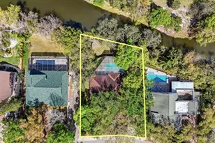 1212 Weybridge Ln, Dunedin, FL 34698 - Photo 4