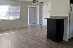 2074 Dodge St, Clearwater, FL 33760 - Photo 6