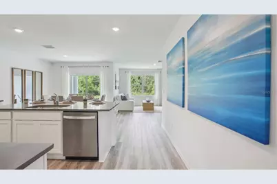 1307 Coastal Redwood Court, Ruskin, FL 33570 - Photo 8