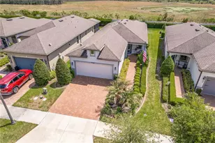 19367 Coastal Shr Ter, Land O Lakes, FL 34638 - Photo 2