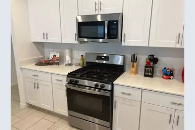 34780 Rainville Loop, Zephyrhills, FL 33541 - Photo 14