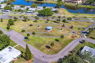 2334 Oakley Green Dr, Sun City Center, FL 33573 - Photo 62