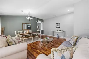 10930 May Apple Ct, Land O Lakes, FL 34638 - Photo 4