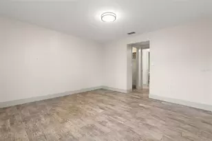 8507 Claonia St, Tampa, FL 33614 - Photo 16