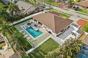 1671 Sparkling Ct, Dunedin, FL 34698 - Photo 58