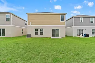 7512 Wallflower Trl, Wesley Chapel, FL 33545 - Photo 46