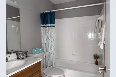 5156 Tennis Court Circle, Tampa, FL 33617 - Photo 18