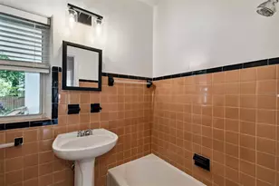 2918 W Coachman Ave, Tampa, FL 33611 - Photo 28