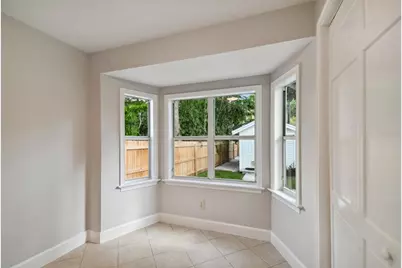 2918 W Coachman Avenue, Tampa, FL 33611 - Photo 16