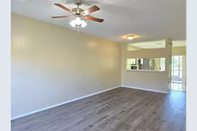 30058 Granda Hills Court, Wesley Chapel, FL 33543 - Photo 8