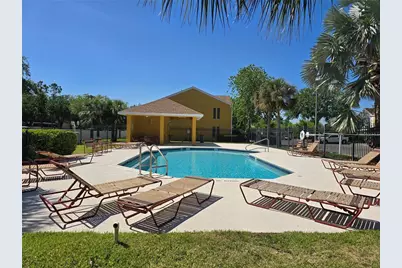 30058 Granda Hills Court, Wesley Chapel, FL 33543 - Photo 38