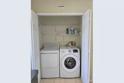 30058 Granda Hills Court, Wesley Chapel, FL 33543 - Photo 14