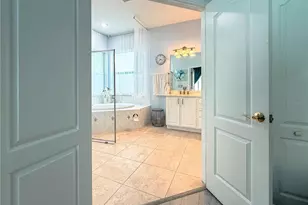 19930 Dolores Ann Ct, Lutz, FL 33549 - Photo 32