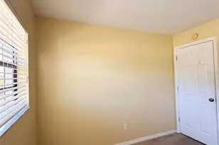 1219 Julian Ln Dr, Tampa, FL 33619 - Photo 28