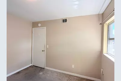 1219 Julian Lane Drive, Tampa, FL 33619 - Photo 20