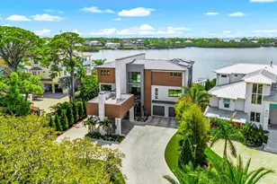 402 Hillsborough St, Palm Harbor, FL 34683 - Photo 2