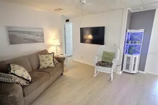 46 Palm Forest Dr, Largo, FL 33770 - Photo 16