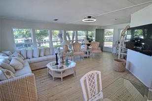 46 Palm Forest Dr, Largo, FL 33770 - Photo 4