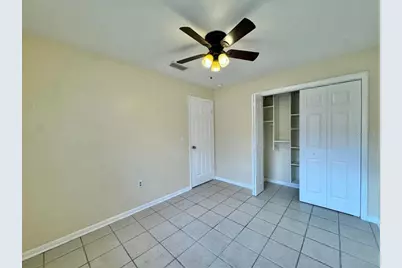 10015 N Aster Avenue #B, Tampa, FL 33612 - Photo 16