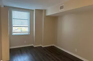 10355 Paradise Blvd, Treasure Island, FL 33706 - Photo 10