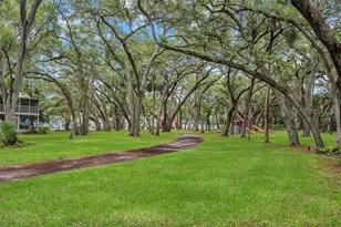 3742 41st Way S, Saint Petersburg, FL 33711 - Photo 40