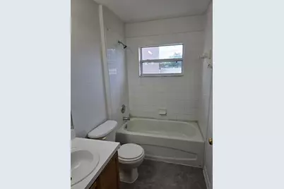 12015 Butler Woods Circle, Riverview, FL 33579 - Photo 8