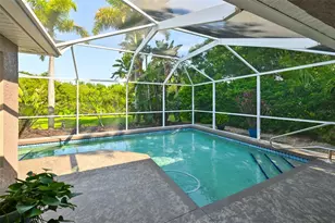 4061 Kingsfield Dr, Parrish, FL 34219 - Photo 2