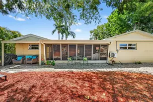 9925 47th Ave N, Seminole, FL 33708 - Photo 46