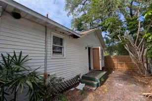 114 S Bungalow Park Ave, Tampa, FL 33609 - Photo 36