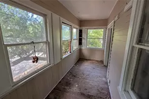 114 S Bungalow Park Ave, Tampa, FL 33609 - Photo 78