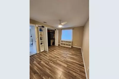 211 Thorn Tree Place #211, Brandon, FL 33510 - Photo 10