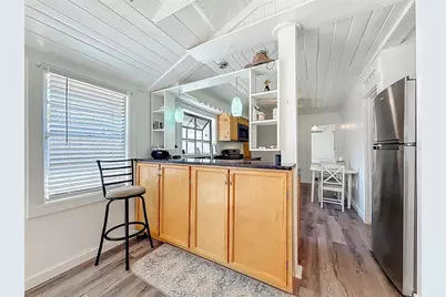 129 94th Avenue, Treasure Island, FL 33706 - Photo 12