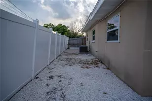 12425 136th Ln, Largo, FL 33774 - Photo 40