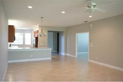 15628 Aurora Lake Circle, Wimauma, FL 33598 - Photo 8