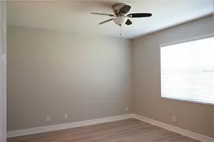 15628 Aurora Lake Cir, Wimauma, FL 33598 - Photo 18